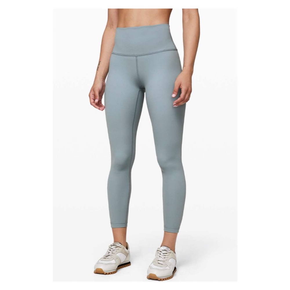 Lululemon Wunder Under High-Rise
Tight 25" * Full-On Luxtreme in size 14